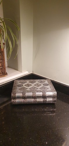 Vintage silver tone - vintage, embossed